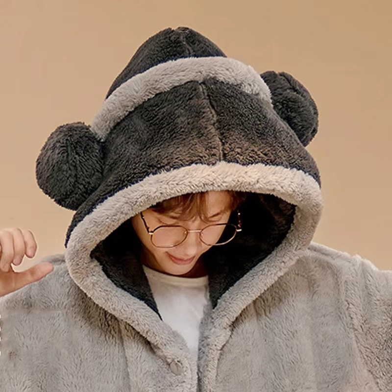 One Piece Luffy Bathrobe Anime - Winter Clothing In Japan ulasan dan harga
